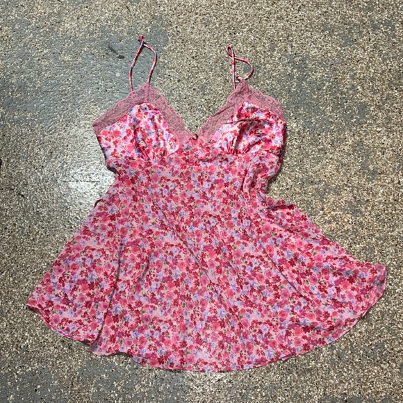 Gilligan & O’Malley Beautiful Sexy Plus Size Pink Floral Lingerie - Picture 1 of 4